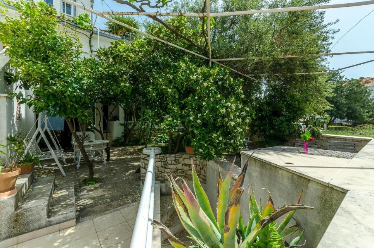 Apartments Doria - 20M From Beach Trogir Dış mekan fotoğraf
